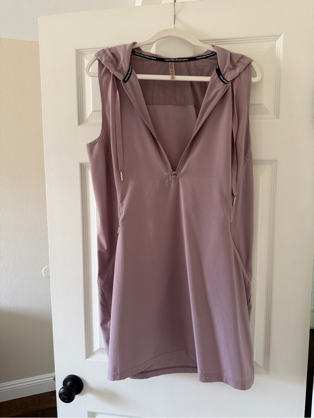Calvin Klein Performance Sleeveless Hooded Golf Dress in Dusty Mauve